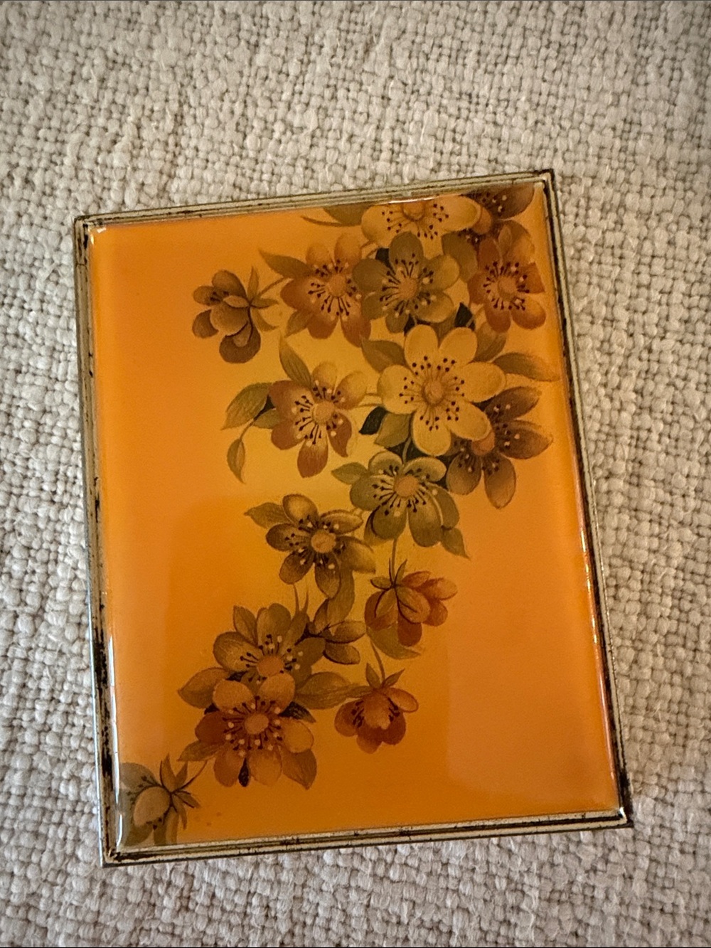 Vintage Floral Enamel Compact cigarette business card orange Gold Flower Design